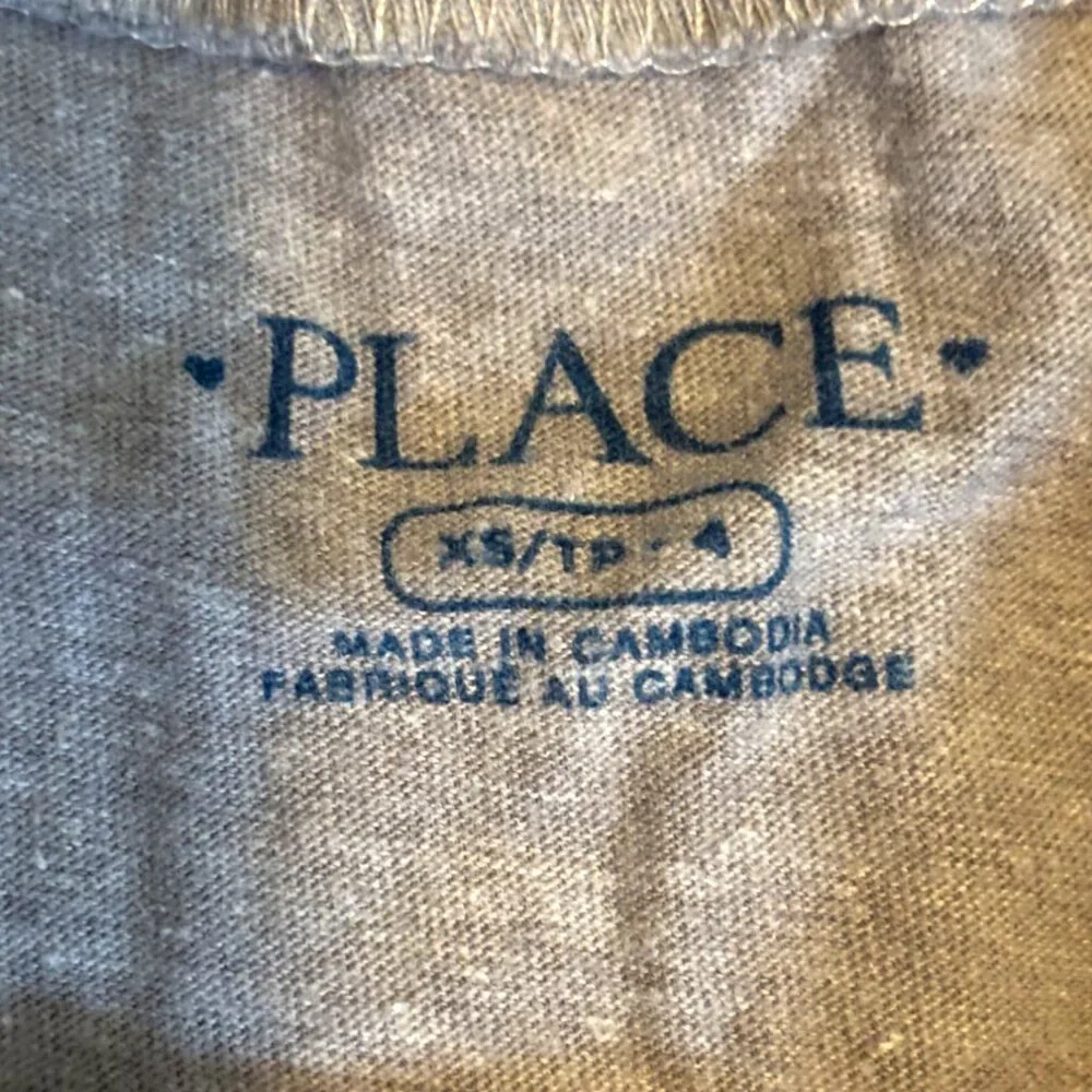 Children's Place girl's gray long sleeve tee shirt sz XS 4 Peace, Love, Yin Yang